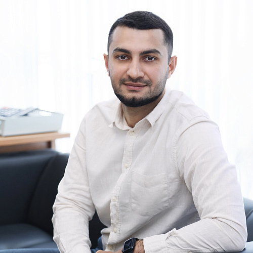 Дадажон Турсунбоев